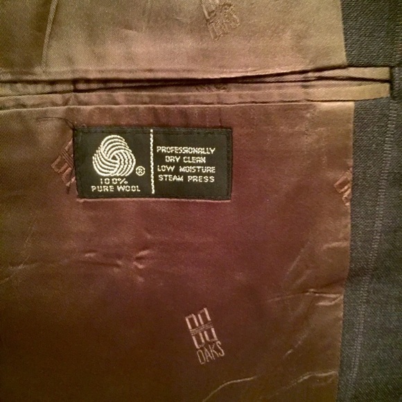 DAKS Sport Coat Grey with stripes. - Picture 7 of 8